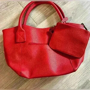 Louenhide shoulder  bag + pouch